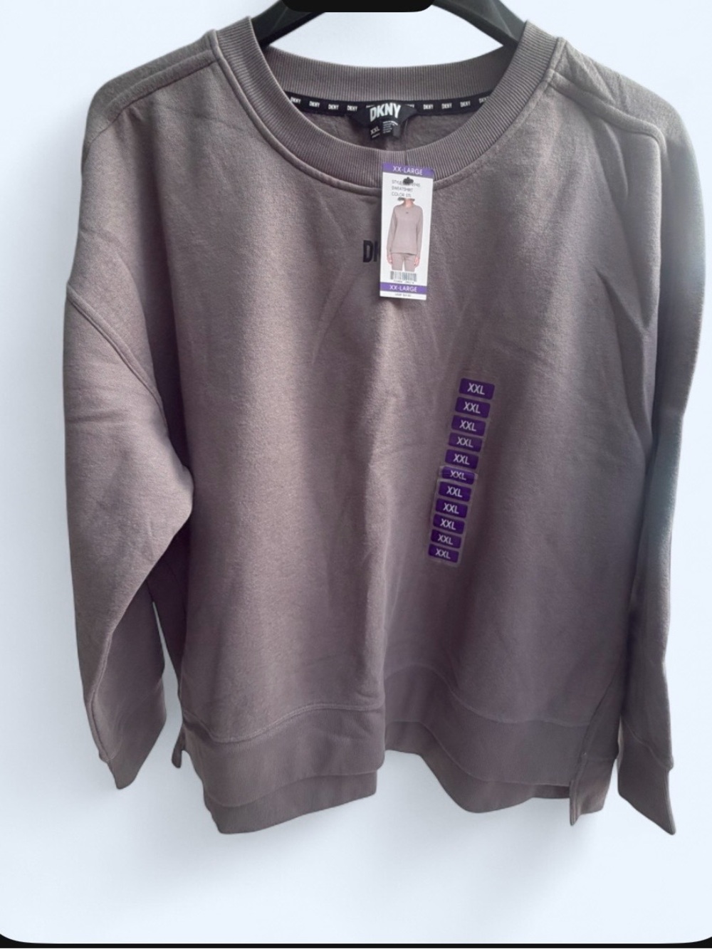 NWT DKNY women’s Crewneck sweatshirt size XXL